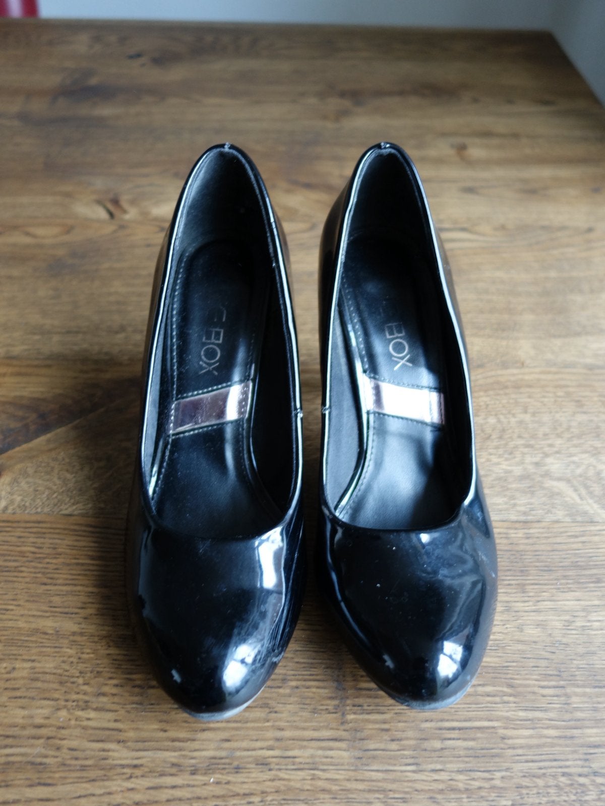 Vier paar schoenen met hoge hakken, gedragen., Ophalen of Verzenden, Gedragen, Zwart, Pumps
