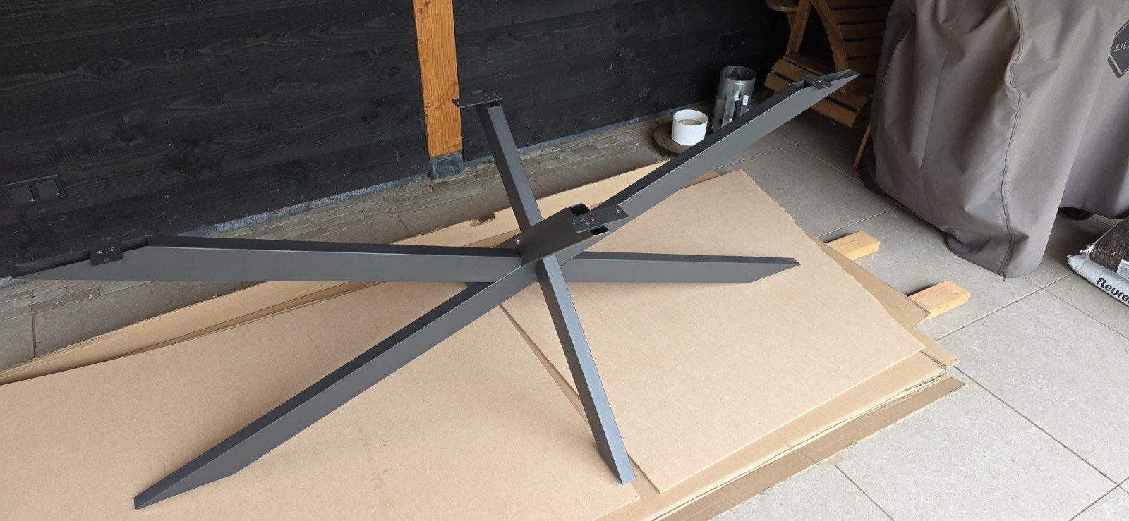 Stalen spinpoot met coating - nieuwstaat, Tuin en Terras, Tuintafels, Ophalen, Nieuw, Rechthoekig, Metaal