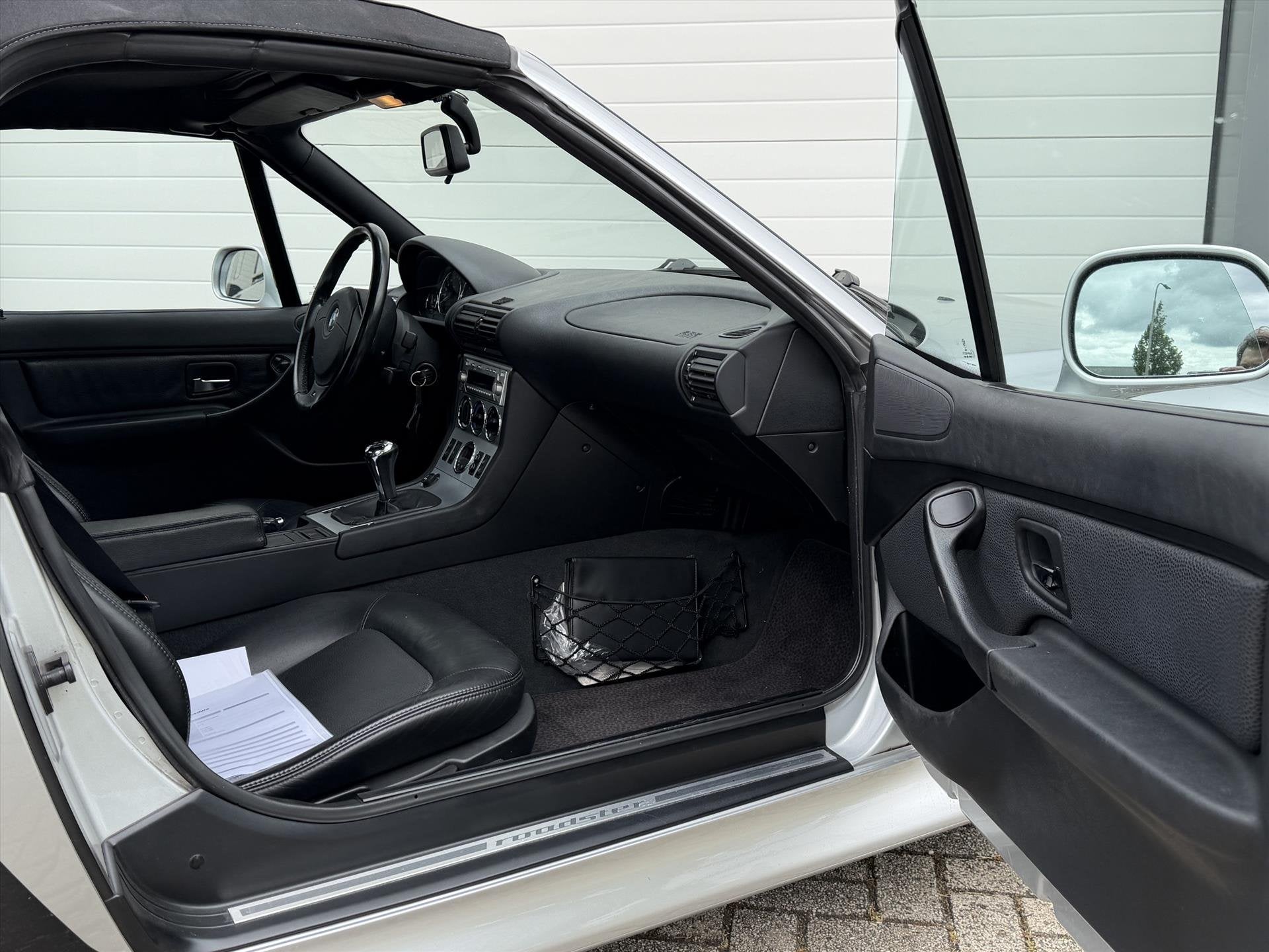 Foto 10 van BMW Z3 2.0 6 Cyl 2e eigenaar dealerauto