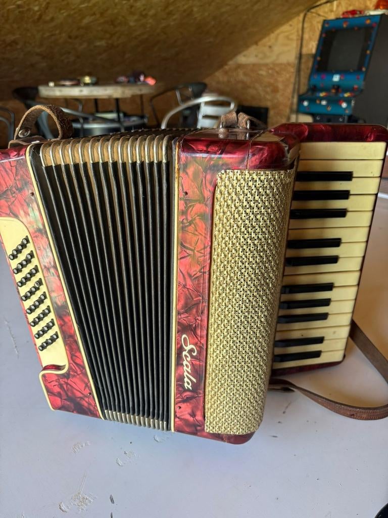 Scala Accordeon, Ophalen, Overige merken