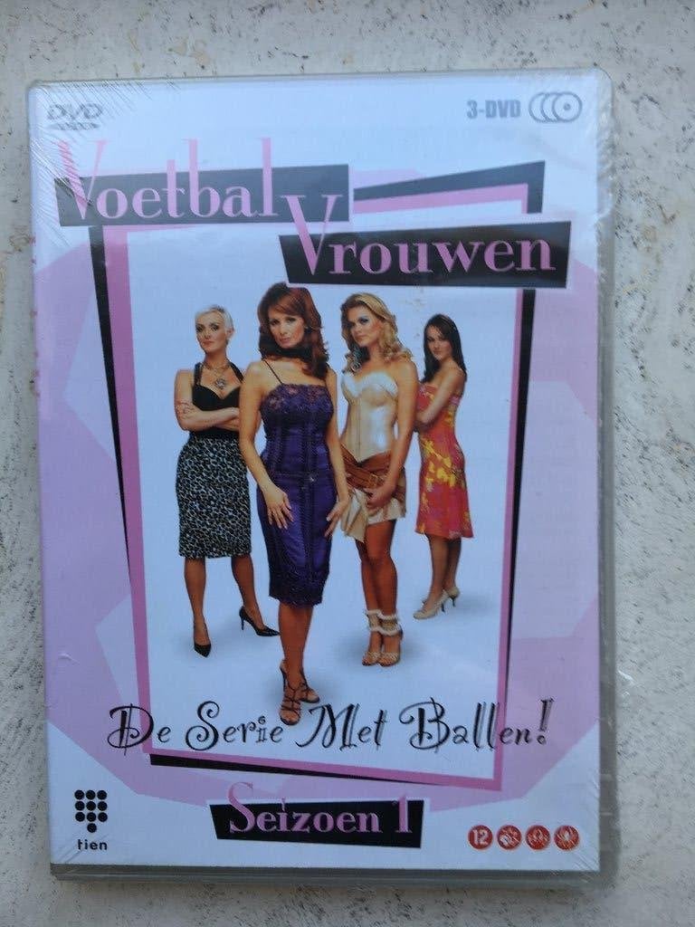 Voetbal Vrouwen Seizoen 1 ( 3 DVD Box ) nog nieuw in seal, Seizoen 1, Ophalen of Verzenden, Komedie, Nieuw in verpakking