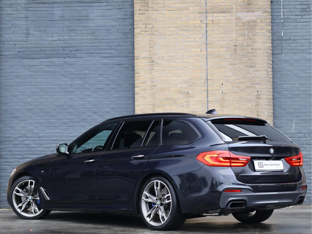 BMW 5 Serie Touring M550d xDrive M Sport | 400PK | Nappa Led, Auto's, BMW, Automaat, Gebruikt, 2993 cc, Verwarming stoelen achter