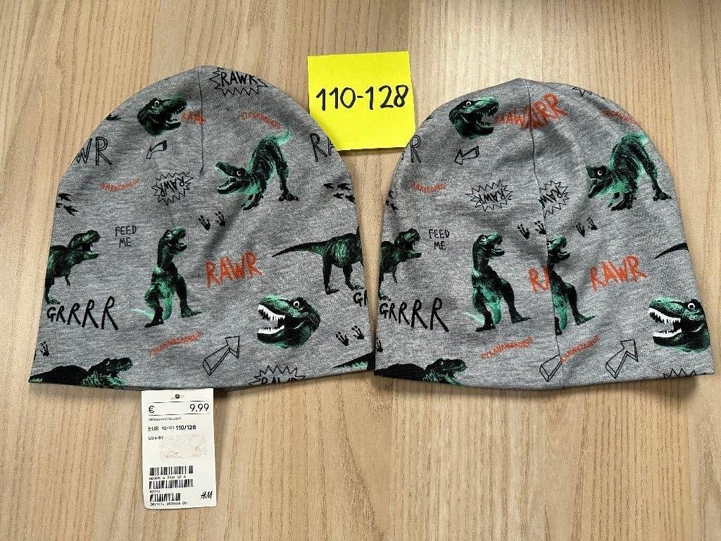 Kindermuts met dino's maat 110-128, 2 stuks, van H&M., Kinderen en Baby's, 110 t/m 116, Jongen of Meisje, H&M, Ophalen of Verzenden