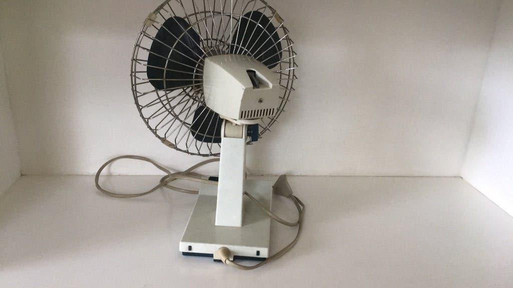 Vintage ITHO Tafelventilator - Wit/Blauw - Werkt Perfect, Ophalen of Verzenden, Gebruikt, Tafelventilator
