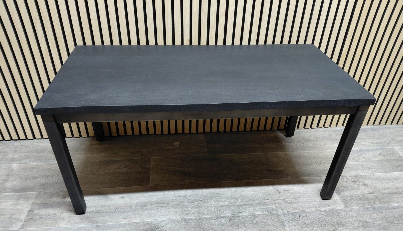Stevige Zwarte Kindertafel - Nieuw, Nieuw, Tafel(s), Ophalen, LaVe Outlet