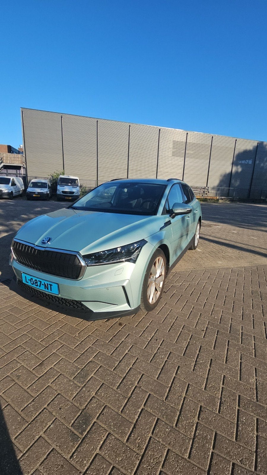 Skoda Enyaq 60 Elektromotor 180pk 2021 Grijs, Auto's, Automaat, 34 min, Achterwielaandrijving, 95 pk
