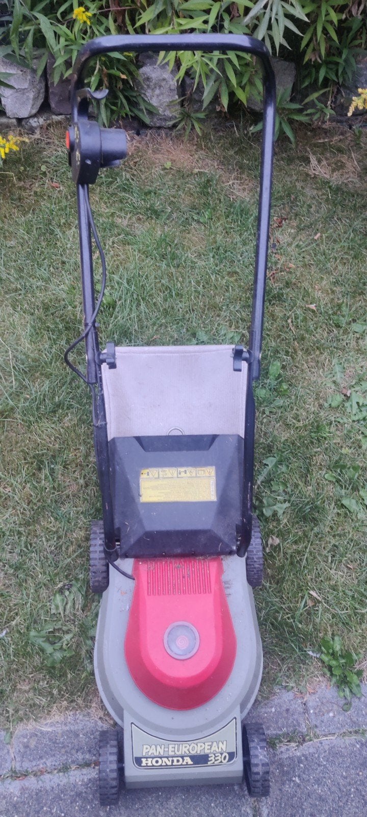 Honda Pan European 330 Elektrische Grasmaaier, Cirkelmaaier, Honda, Gebruikt, Elektrische grasmaaier