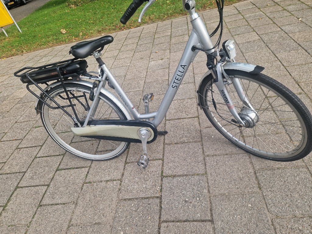 Stella Modena, Gebruikt, 51 tot 55 cm, 50 km per accu of meer, Ophalen
