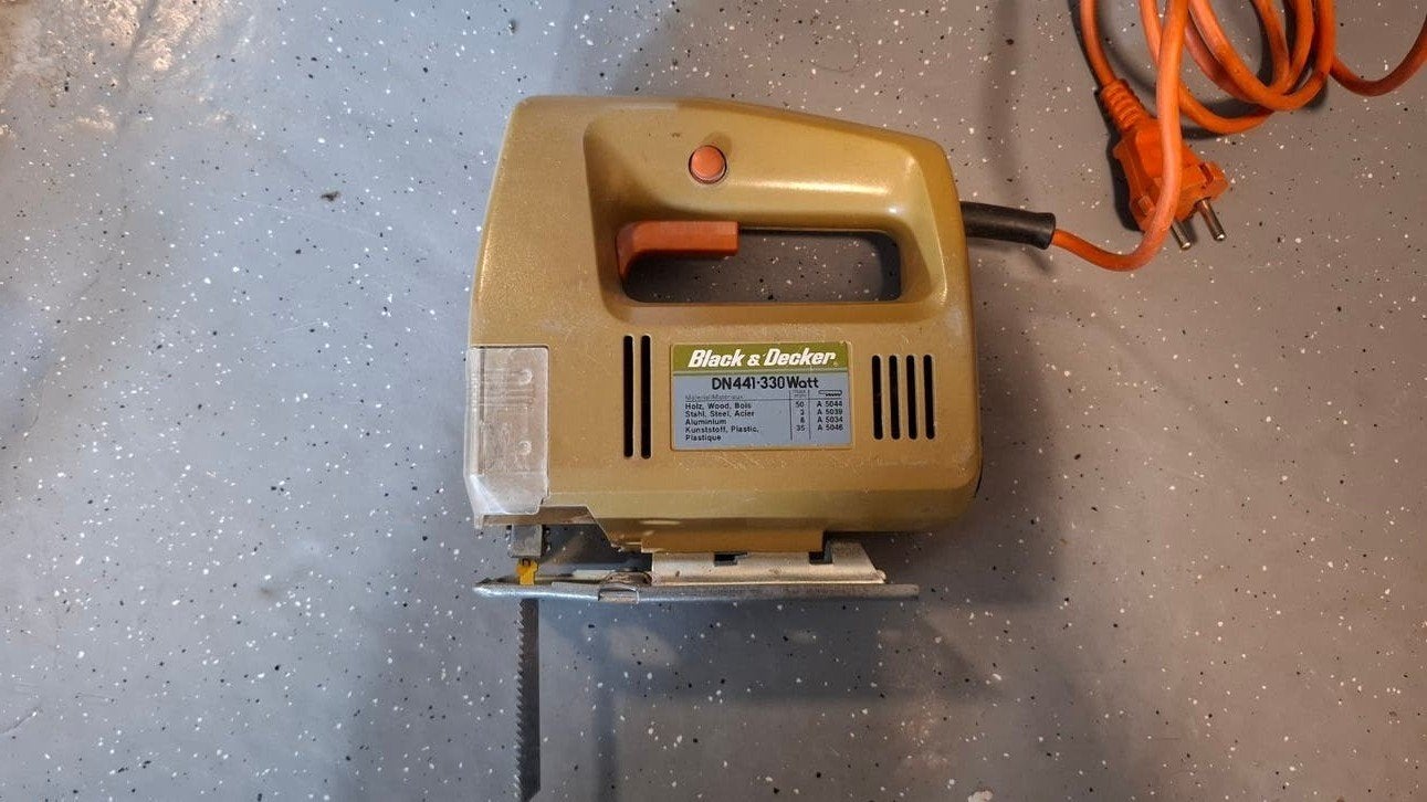 Black & Decker Decoupeerzaag met accessoires, Gebruikt, Decoupeerzaag, Ophalen of Verzenden, Black & Decker