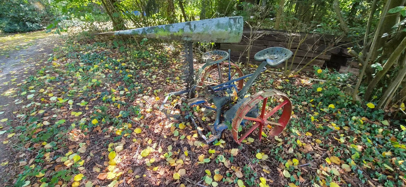 Doe nog een bod of het wordt oud ijzer - Antieke landbouwmac, Antiek en Kunst, Ophalen