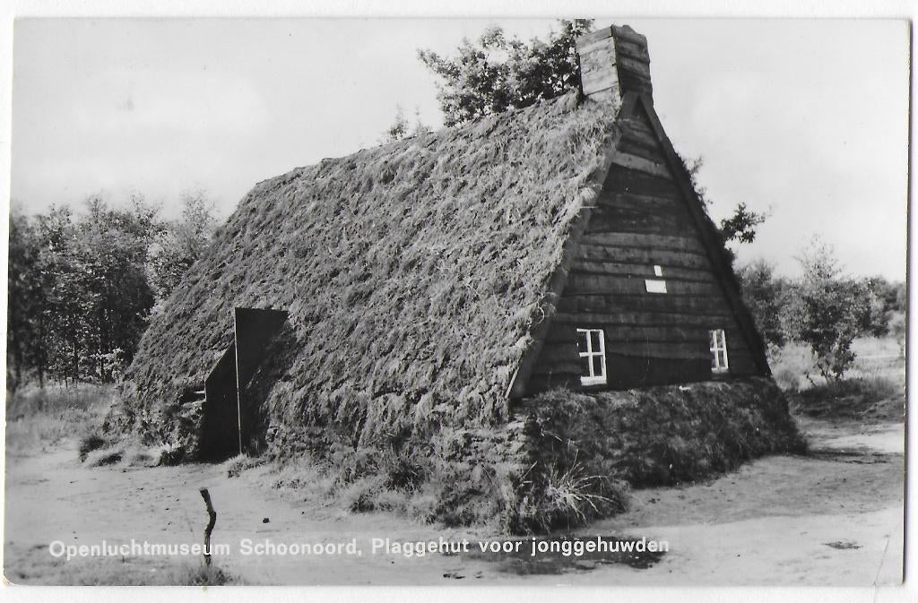 Schoonoord Plaggehut voor jonggehuwden Ansichtkaart B3357, Ophalen of Verzenden, 1960 tot 1980, Ongelopen, Noord-Brabant