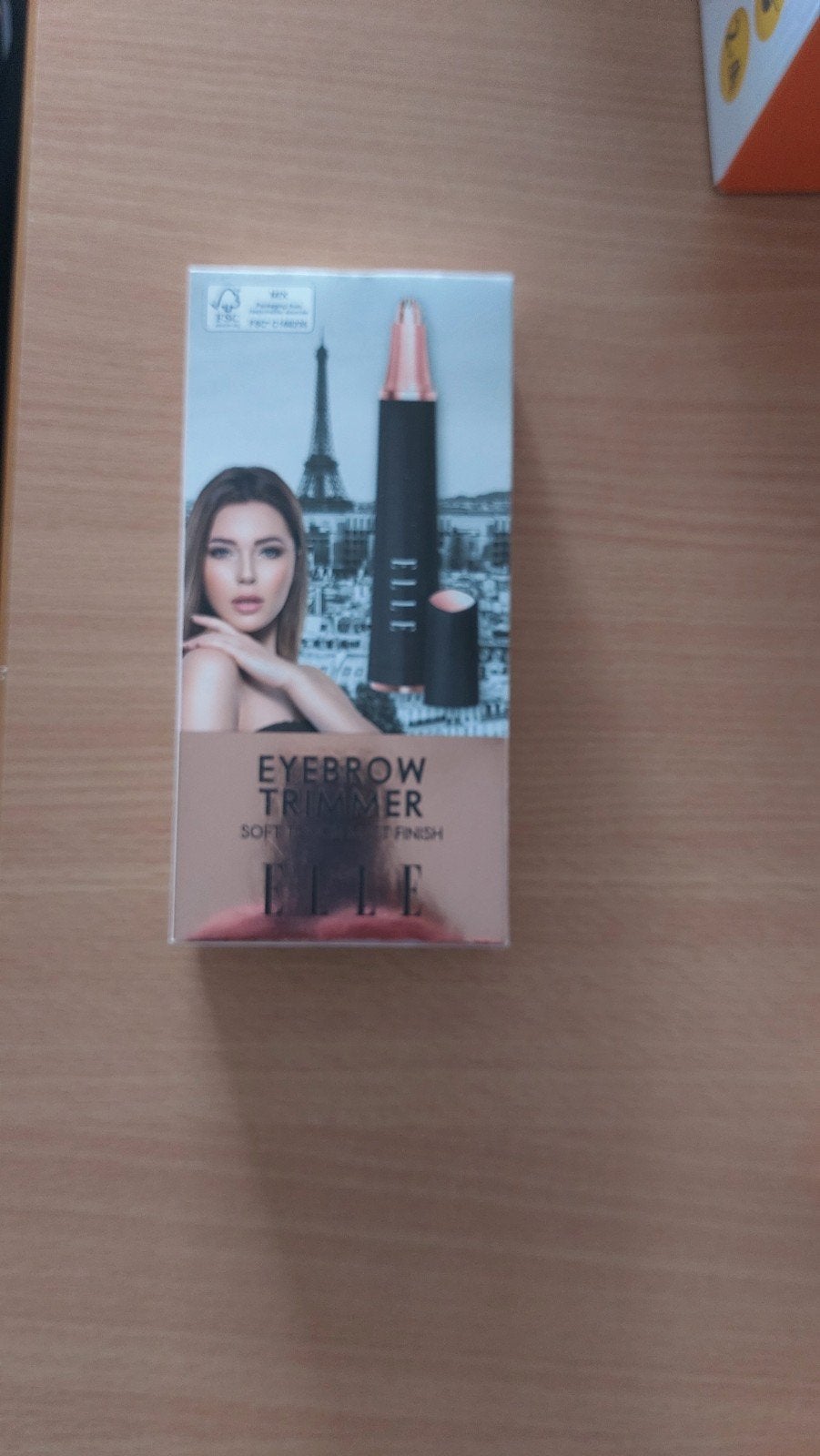 ELLE Wenkbrauwtrimmer - Zachte en nauwkeurige afwerking, Ophalen, Nieuw, Scheren en Epileren