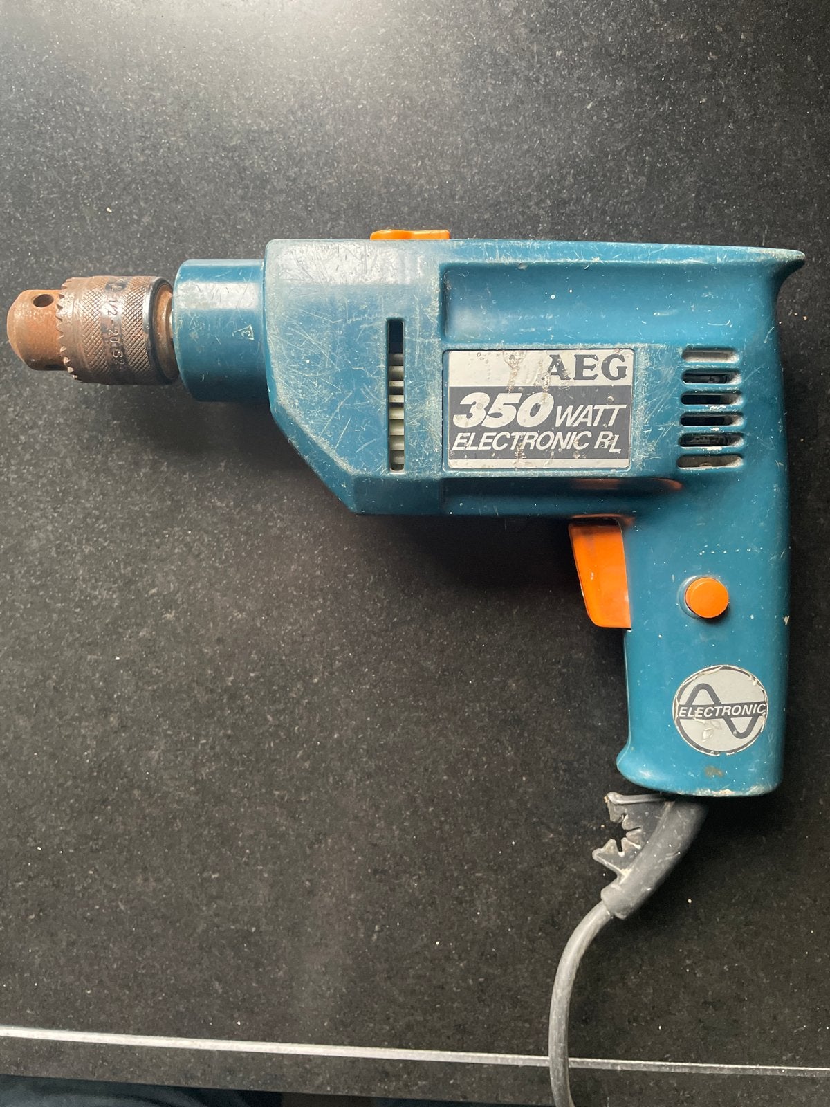 AEG 350 Watt Boormachine - Vintage en Functioneel, Boormachine, Gebruikt, Variabele snelheid, Ophalen of Verzenden