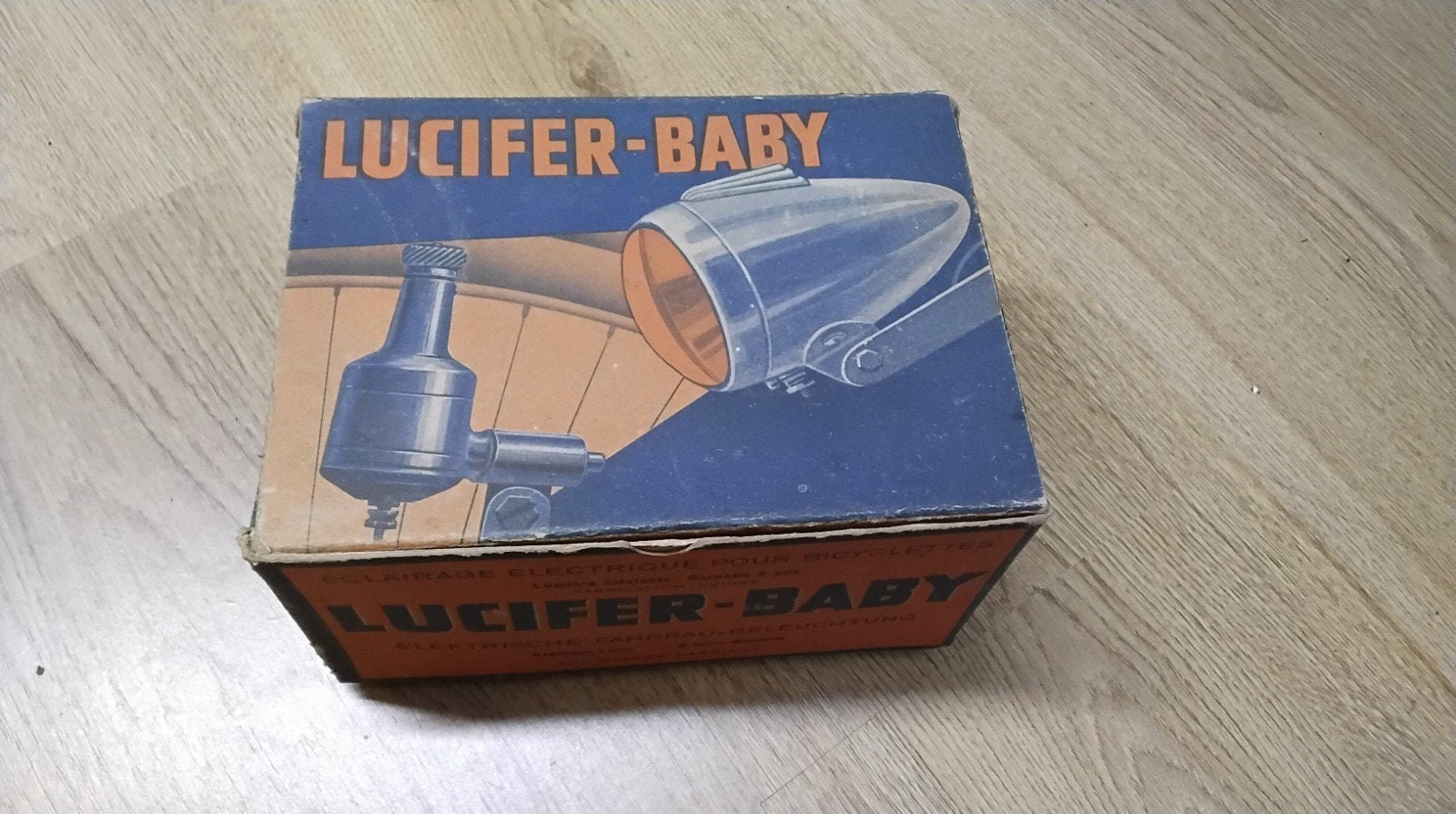 ORIGINELE VERPAKKING LUCIFER FIETSVERLICHTING, Ophalen of Verzenden, Nieuw, Dynamo