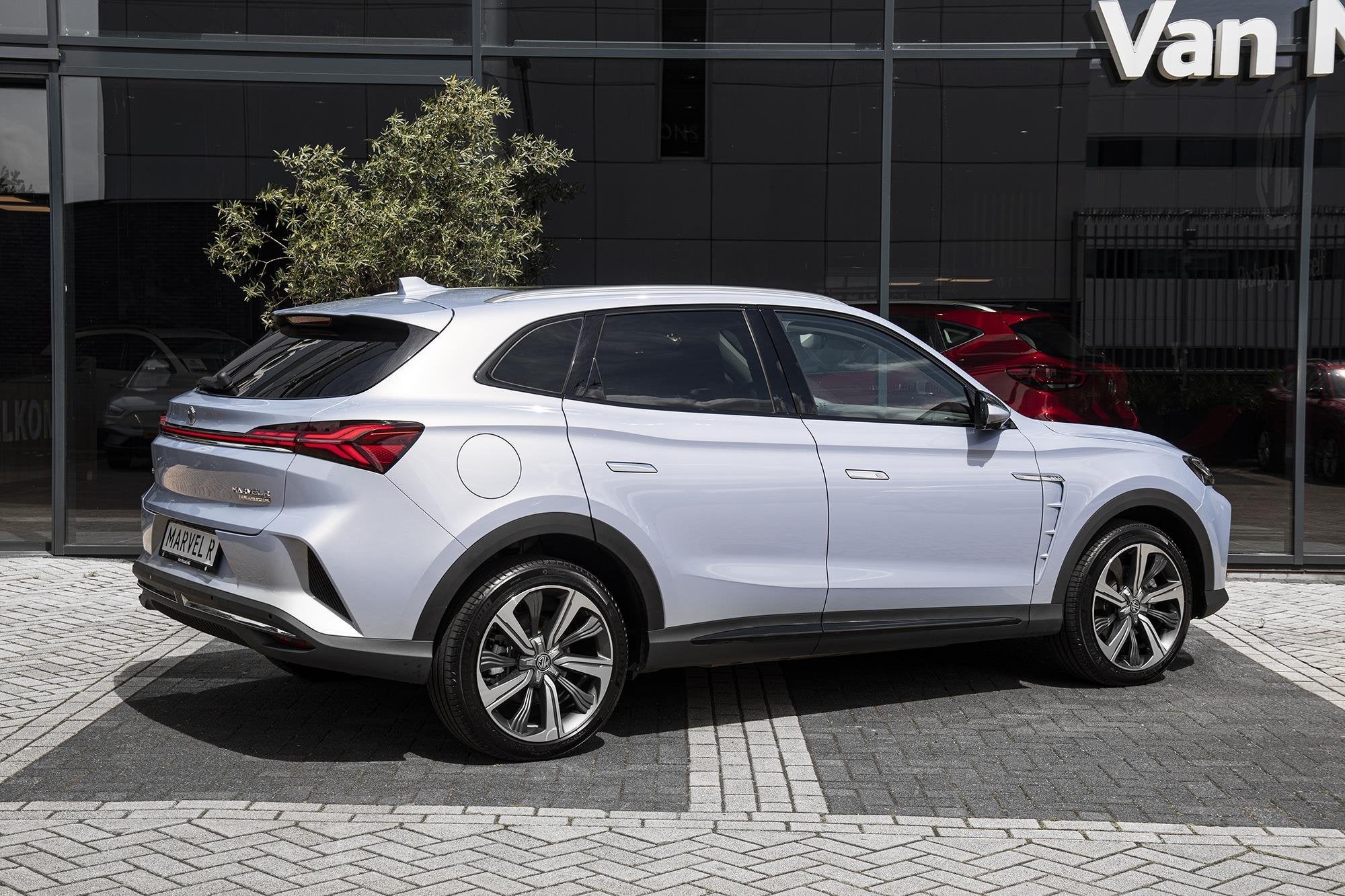 MG Marvel R Performance AWD 70 kWh | Panoramisch Schuifkante, Auto's, Automaat, 12 maanden, Gebruikt, Blauw