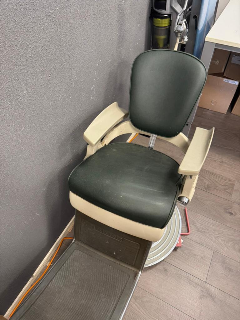 Ritter antieke tandartsstoel, Ophalen