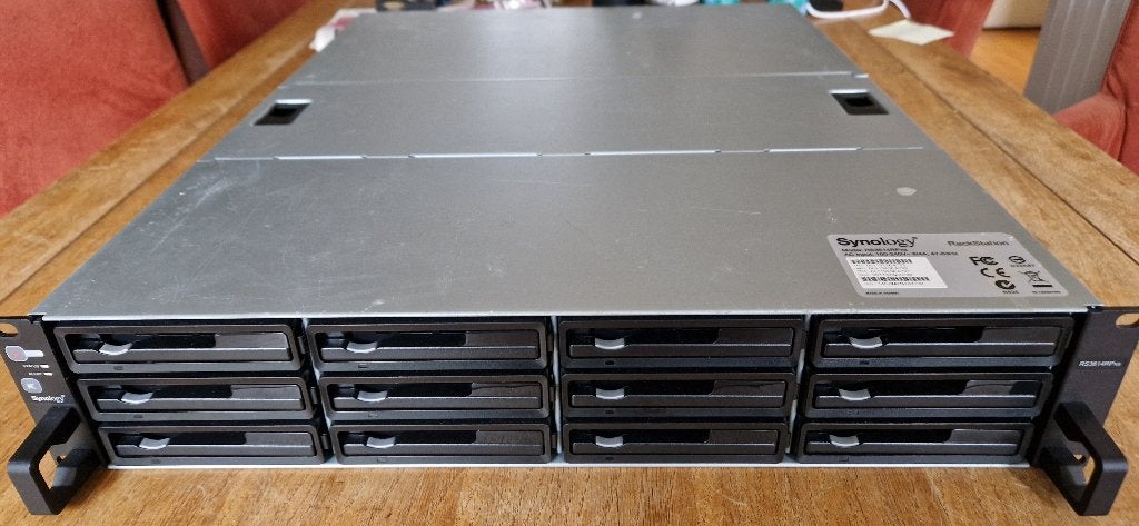 Synology RS3614RPxs, Ophalen, Gebruikt