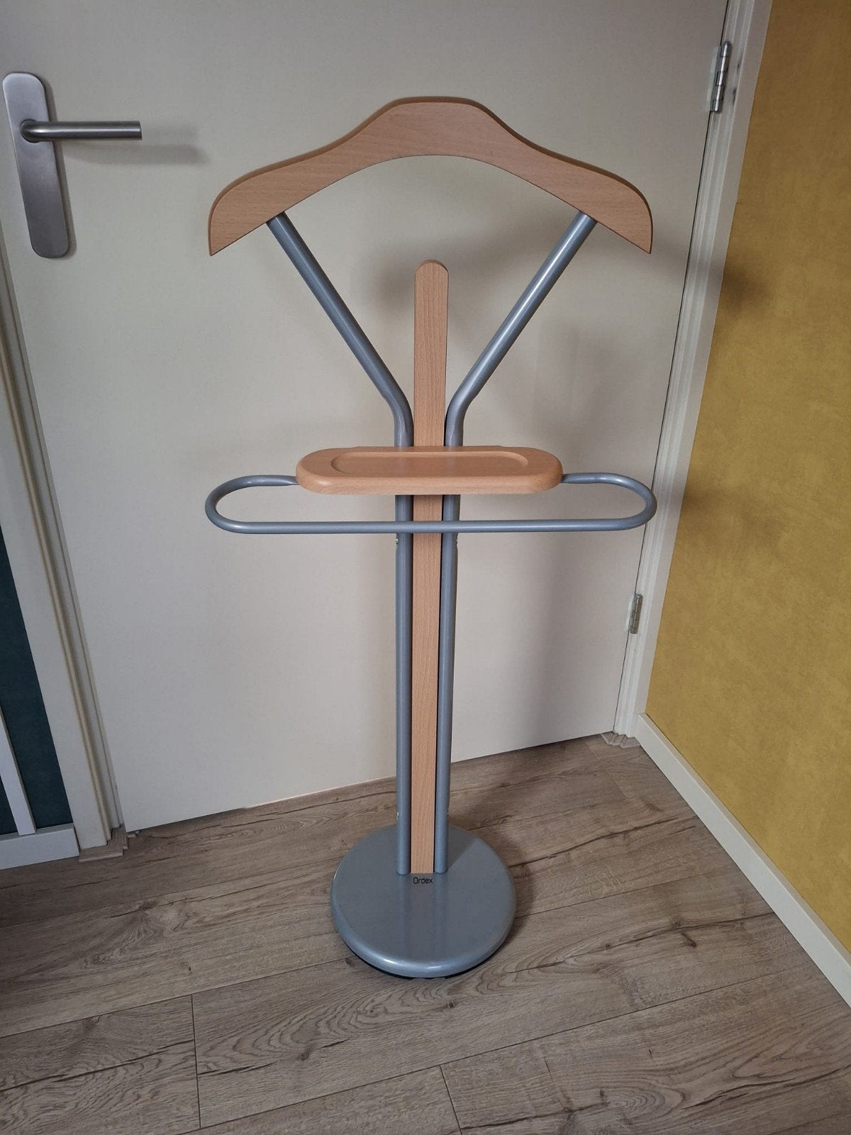 Stijlvolle staande kapstok met kledinghanger, Huis en Inrichting, Woonaccessoires | Kapstokken, Ophalen, Gebruikt, Metaal, Staande kapstok