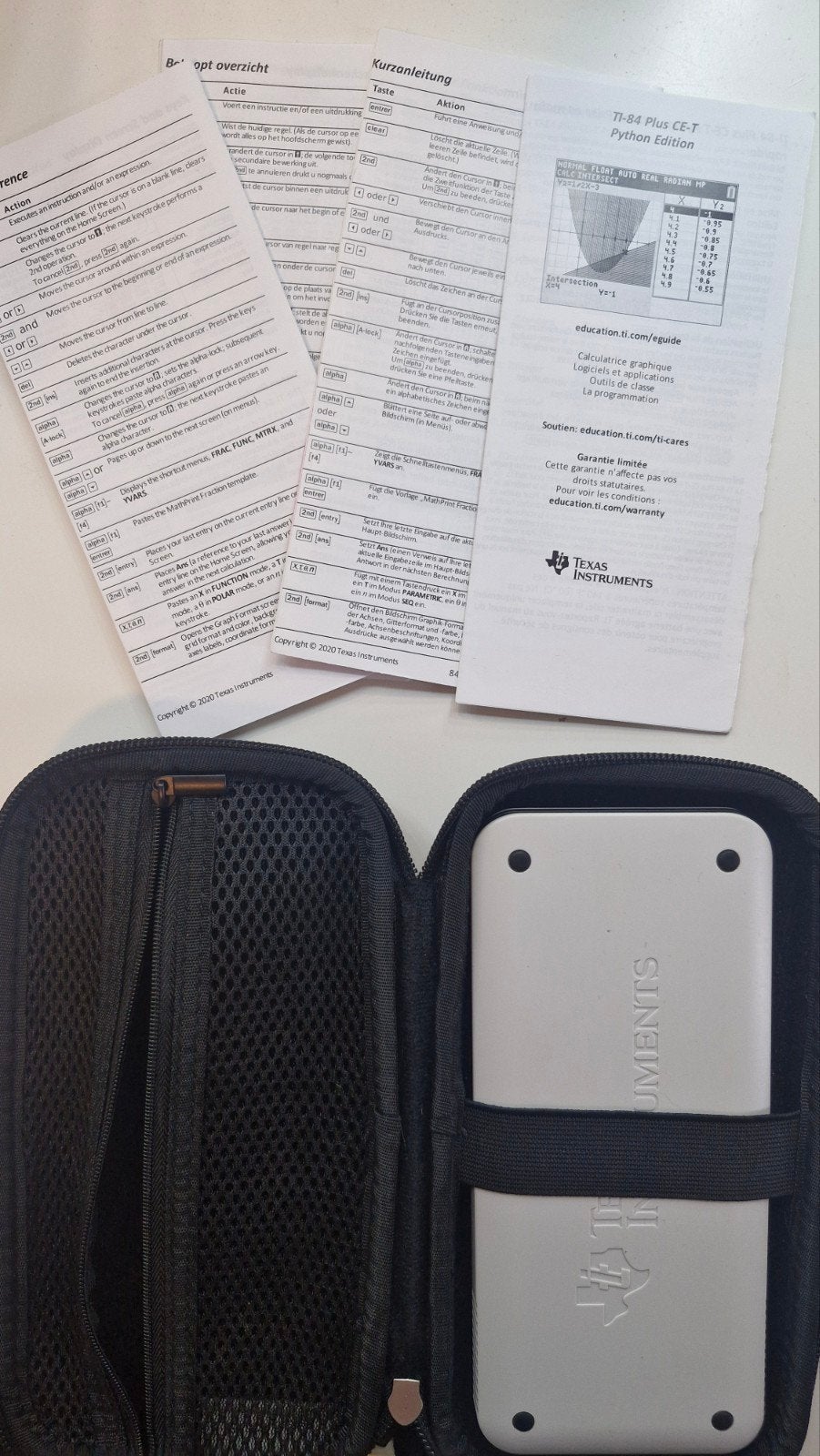 Texas Instruments TI-84 Plus CE-T Python Edition - Compleet, Ophalen of Verzenden, Grafische rekenmachine, Zo goed als nieuw