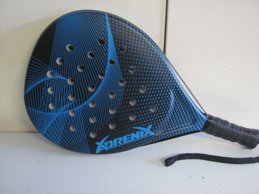 padel racket van XORENIX (blauw)gebruikt maar goede staat, Ophalen of Verzenden, Zo goed als nieuw, Padelracket