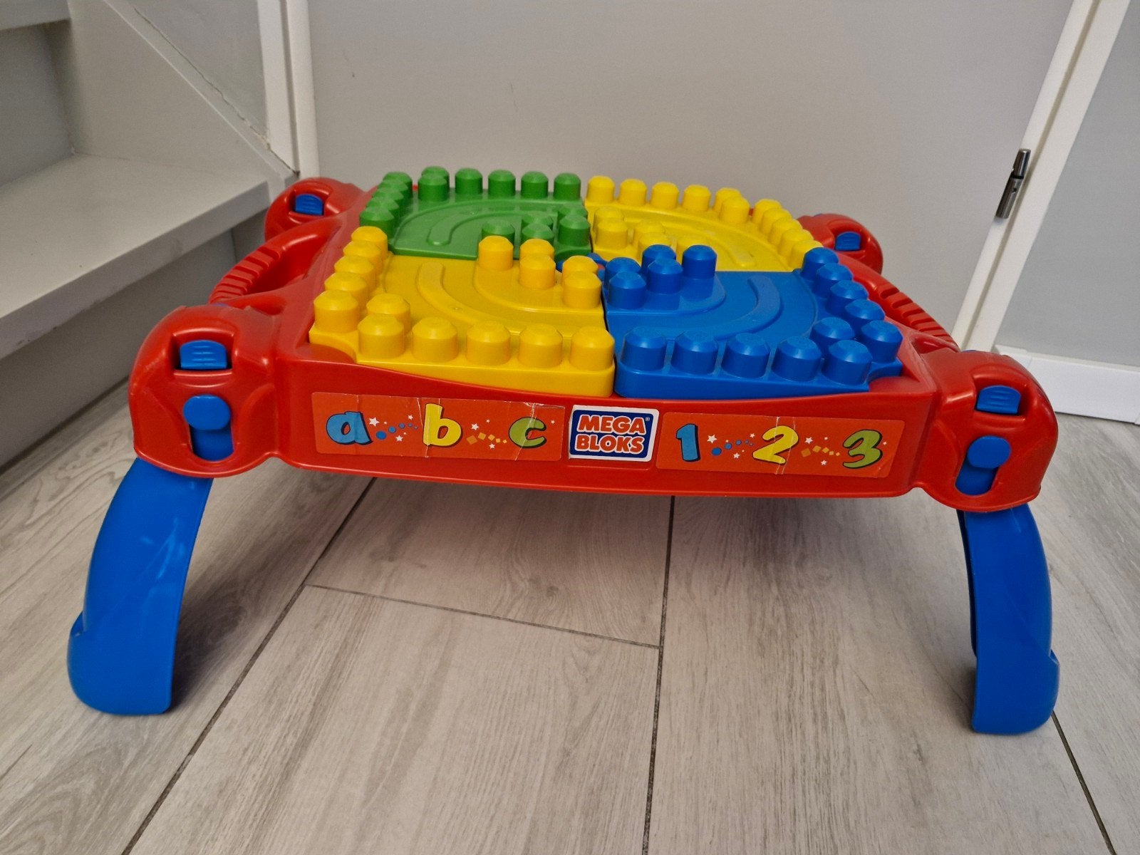 Mega Bloks Bouw- en Leertafel (inklapbaar), Ophalen of Verzenden, Gebruikt, Megabloks