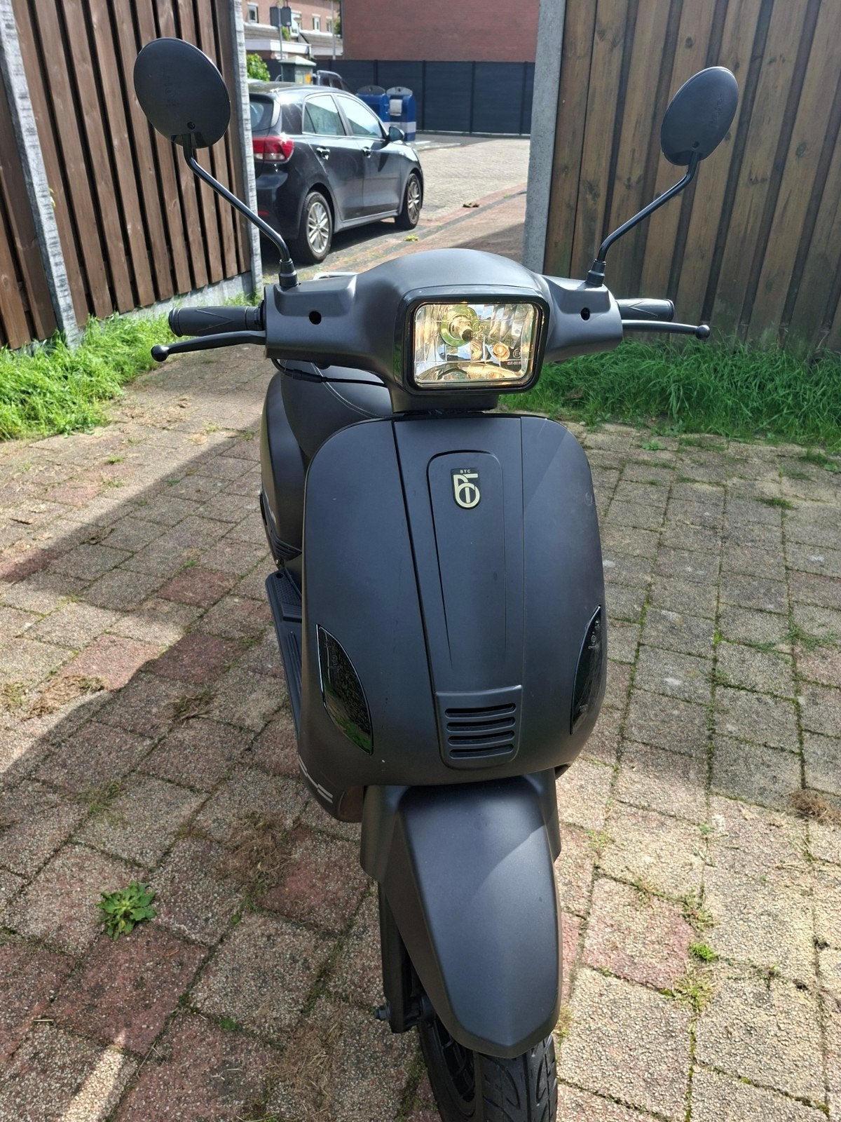 BTC Riva Scooter - Mat Zwart, Zeer Goede Staat, Ophalen, Zo goed als nieuw, Benzine, Overige merken