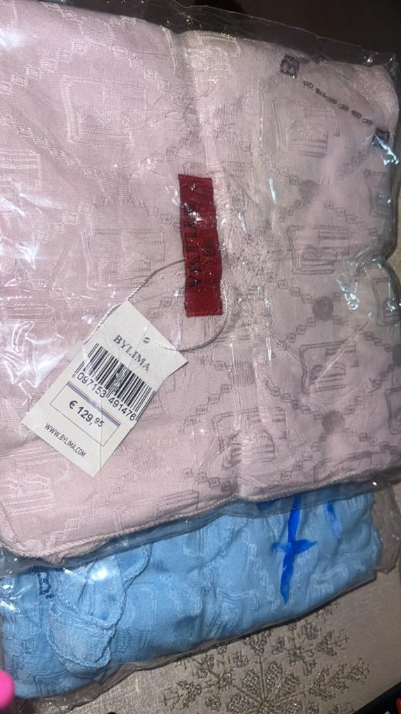 2 Bylima sjaals! NIEUW, Kleding | Dames, Mutsen, Sjaals en Handschoenen, Ophalen of Verzenden, Nieuw, Maat 38/40 (M), Sjaal