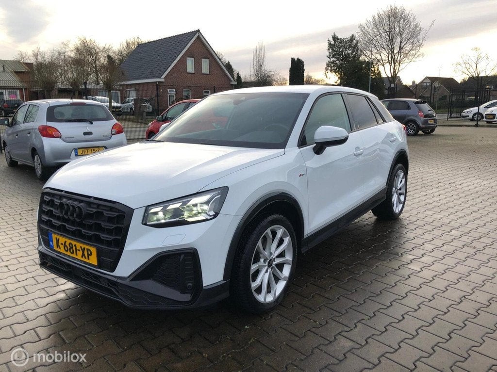 Audi Q2 35 TFSI 3x S LINE ALLE OPTIE,S, Auto's, Audi, 4 cilinders, 150 pk, Leder en Stof, Wit