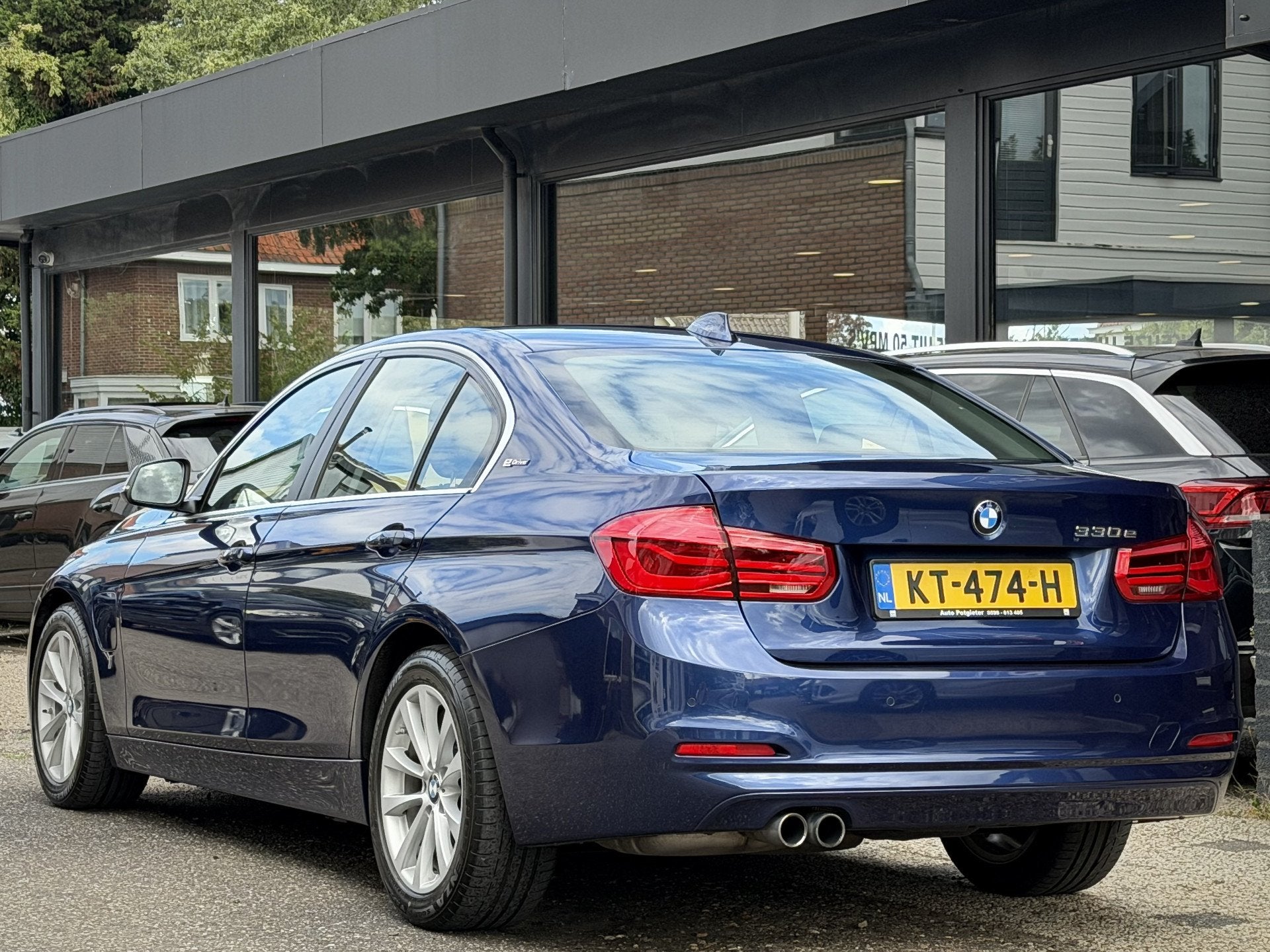 BMW 3-serie 330e AUT8 M-SPORT HIGH EXECUTIVE LEDER NAVI APPL, Automaat, 1998 cc, Achterwielaandrijving, Gebruikt