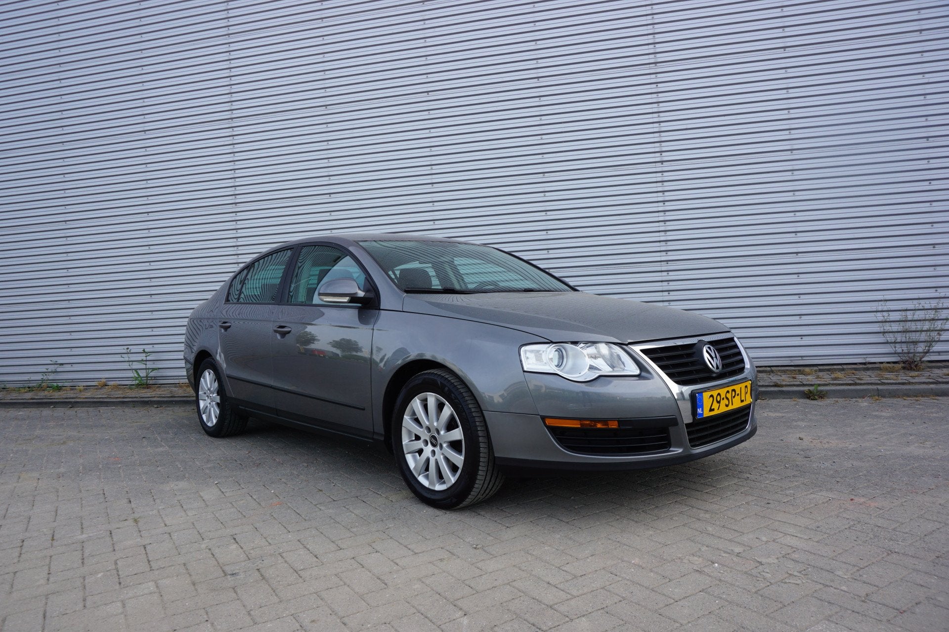 Volkswagen Passat 2.0 FSI Trendline Airco / Cruise / Elektr., Auto's, Volkswagen, Voorwielaandrijving, Gebruikt, 4 cilinders, Bedrijf