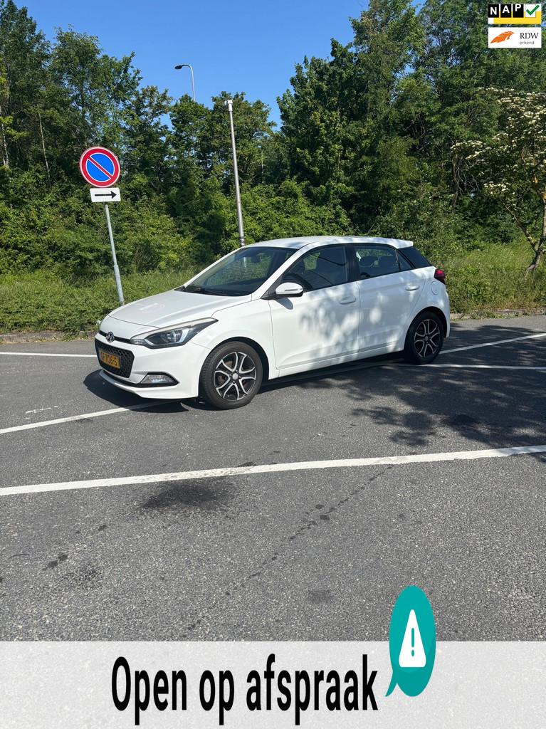 Hyundai I20 1.2 HP i-Motion, Auto's, Hyundai, Bedrijf, Te koop, i20, ABS, Airbags, Airconditioning, Bluetooth, Boordcomputer, Centrale vergrendeling
