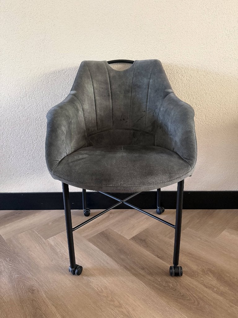 3 comfortabele verrijdbare stoelen – Ook los verkrijgbaar, Ophalen, Overige materialen, Gebruikt, Overige kleuren
