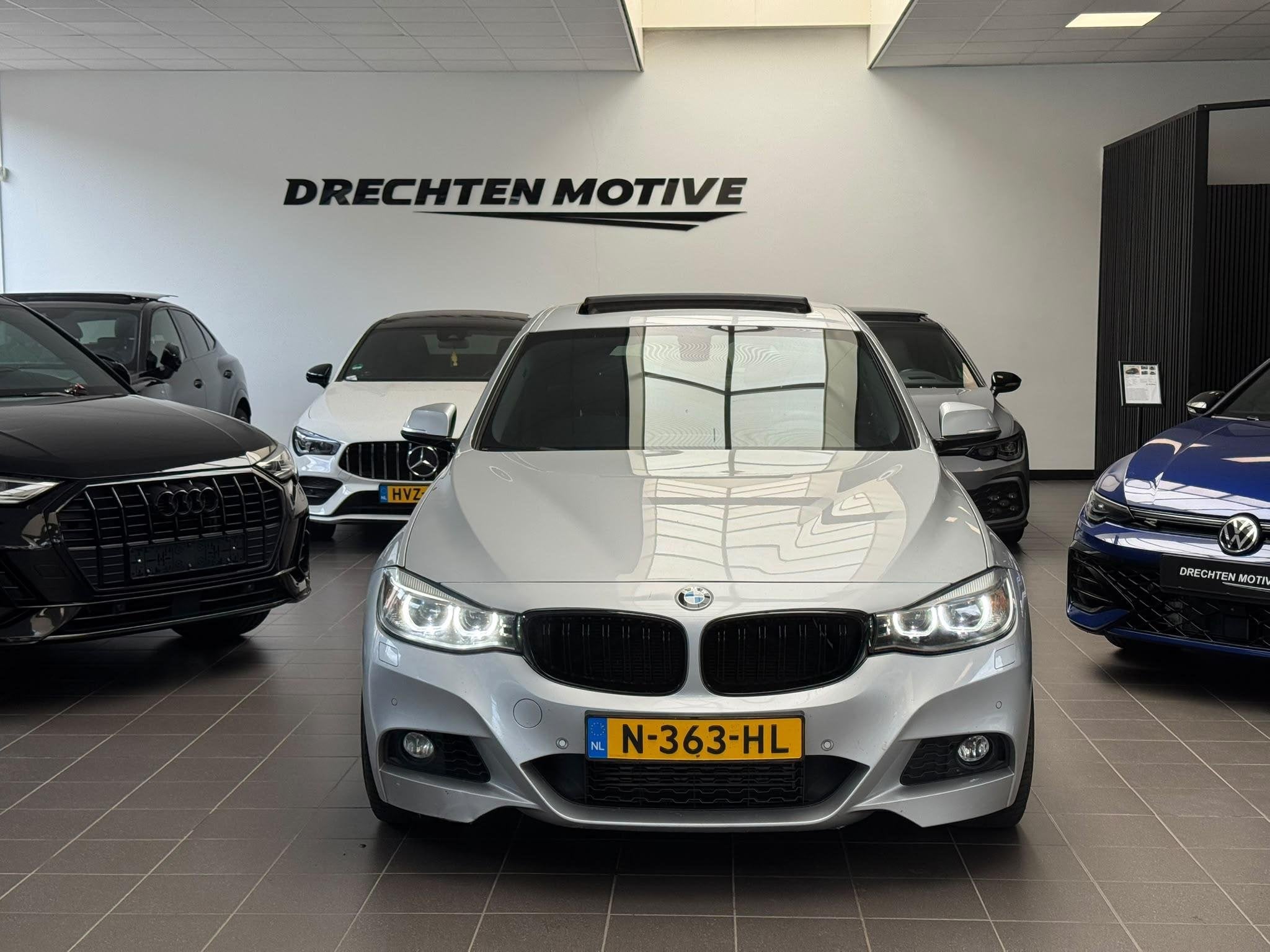 BMW 3-serie Touring 335d xDrive M Sport / Pano / Automaat /, Auto's, BMW, Automaat, Stof, Euro 6, 2993 cc