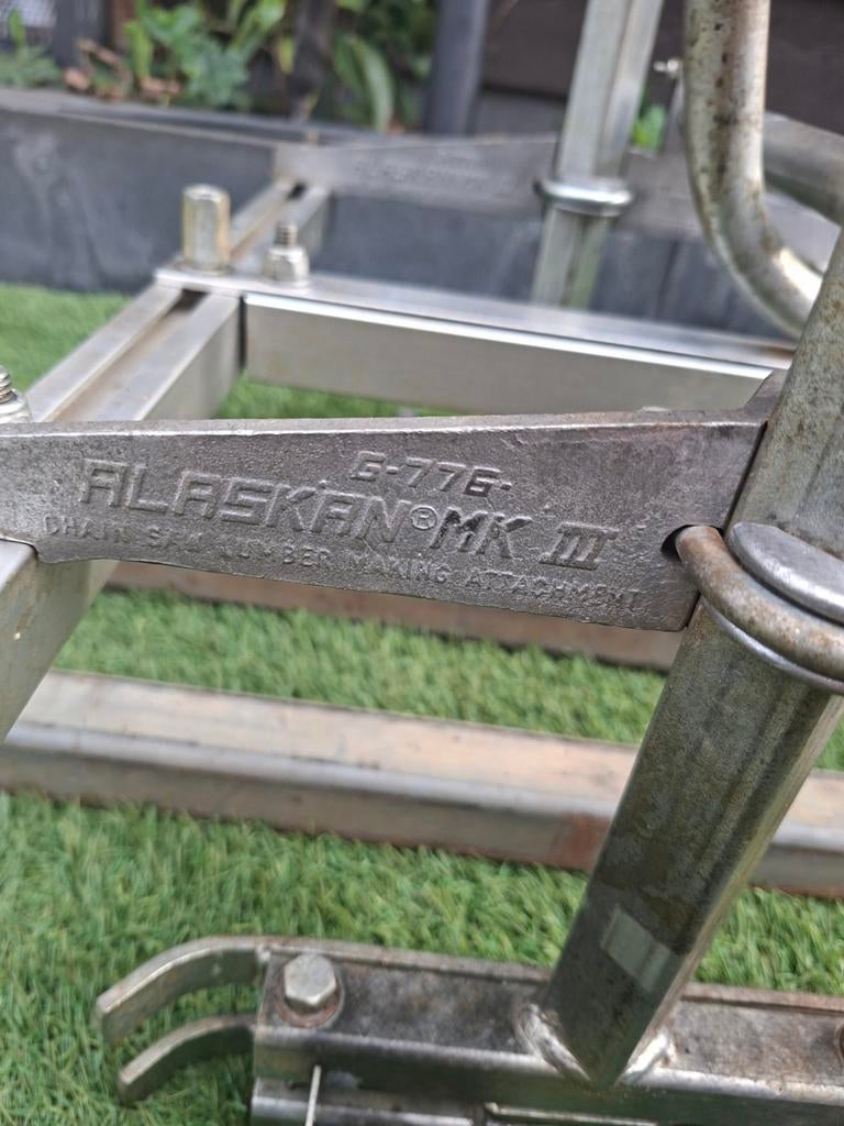 Alaskan MK III kettingzaag hulpstuk saw mill, Ophalen