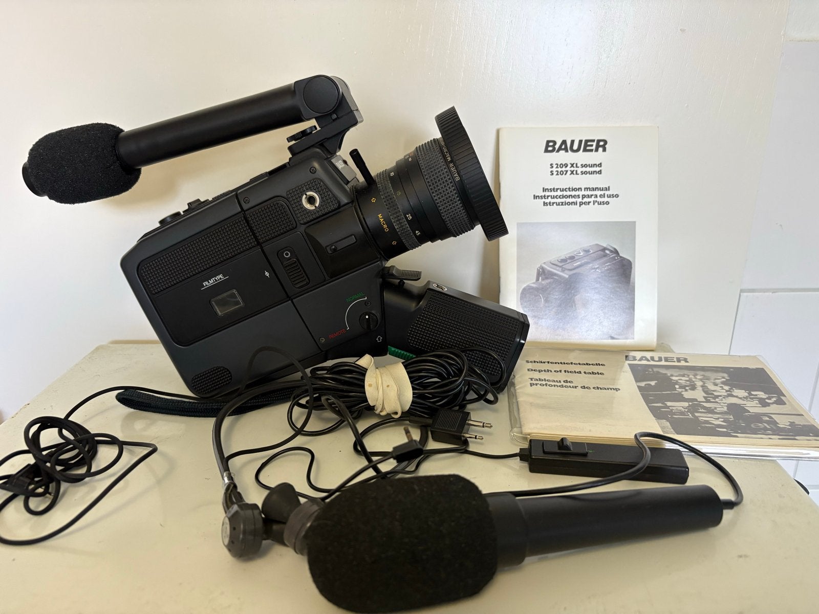 Bauer S 207 XL Super 8 Camera met accessoires en tas, Audio, Tv en Foto, Ophalen of Verzenden, 8mm, Camera