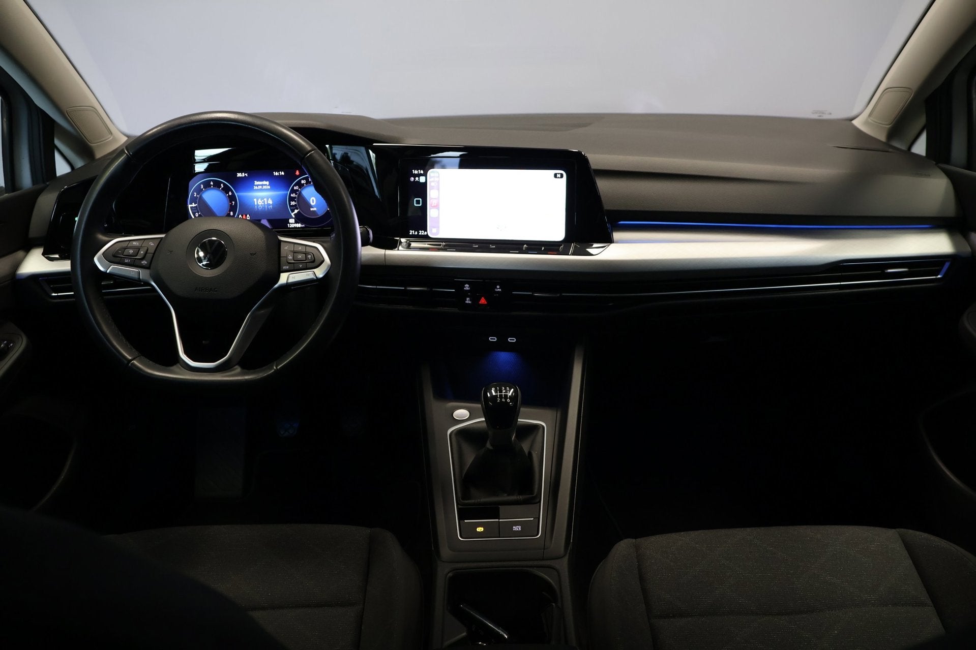 Volkswagen Golf 1.0 TSI Life |Carplay|Adaptive|, Auto's, Voorwielaandrijving, Stof, Gebruikt, 620 kg