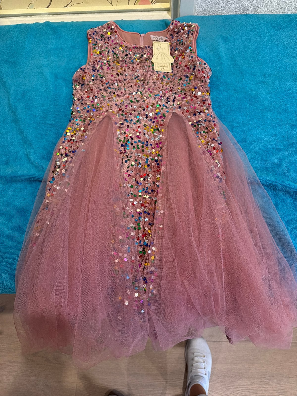 Nieuwe glitterjurk maat 10 met kaartje, Kinderen en Baby's, Ophalen of Verzenden, Nieuw