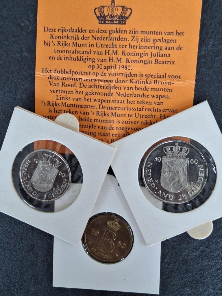 Inhuldigingsset Nederland 1980 FDC, Ophalen of Verzenden, Koningin Beatrix, Setje