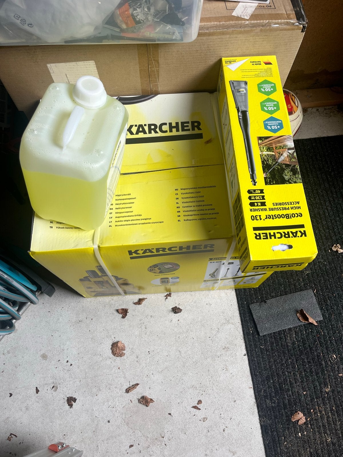 Kärcher K4 Hogedrukreiniger met accessoires en reiniger, Ophalen, Nieuw, Elektrisch