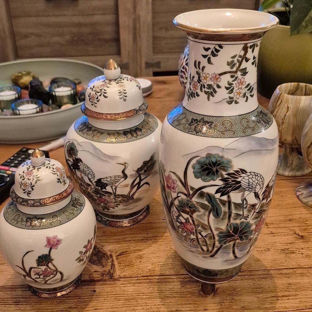 Japanse/ chinese vazen / potten, Ophalen of Verzenden, Zo goed als nieuw