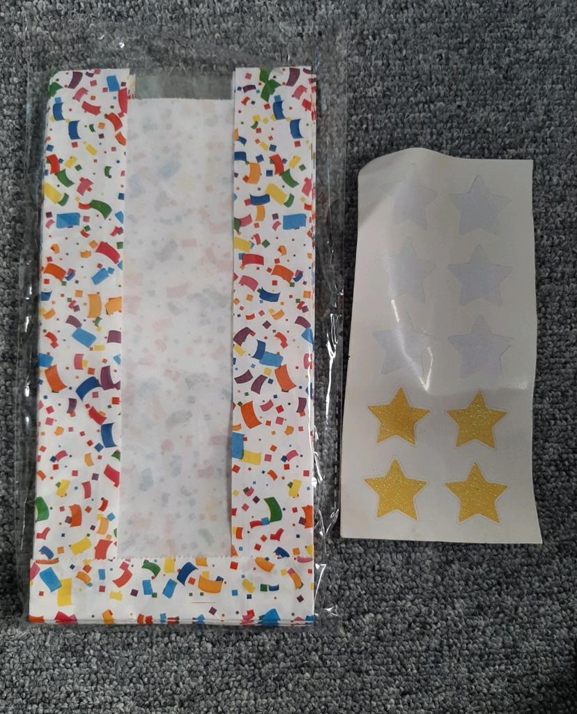 Traktatie uitdeel zakjes en ster stickers, Ophalen of Verzenden, Nieuw, Feestartikel, Verjaardag