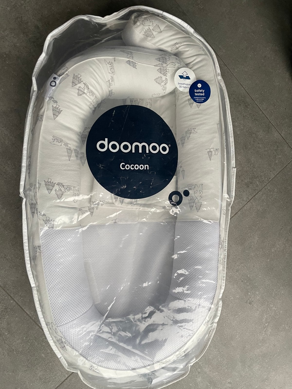 Doomoo Cocoon Babynestje Bear Family wit/grijs, Ophalen, Zo goed als nieuw, Overige typen