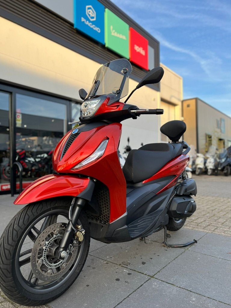 Piaggio Beverly 400 cc accessoires dna / j costa, Niet ingevuld, 400 cc, Scooter, Bedrijf
