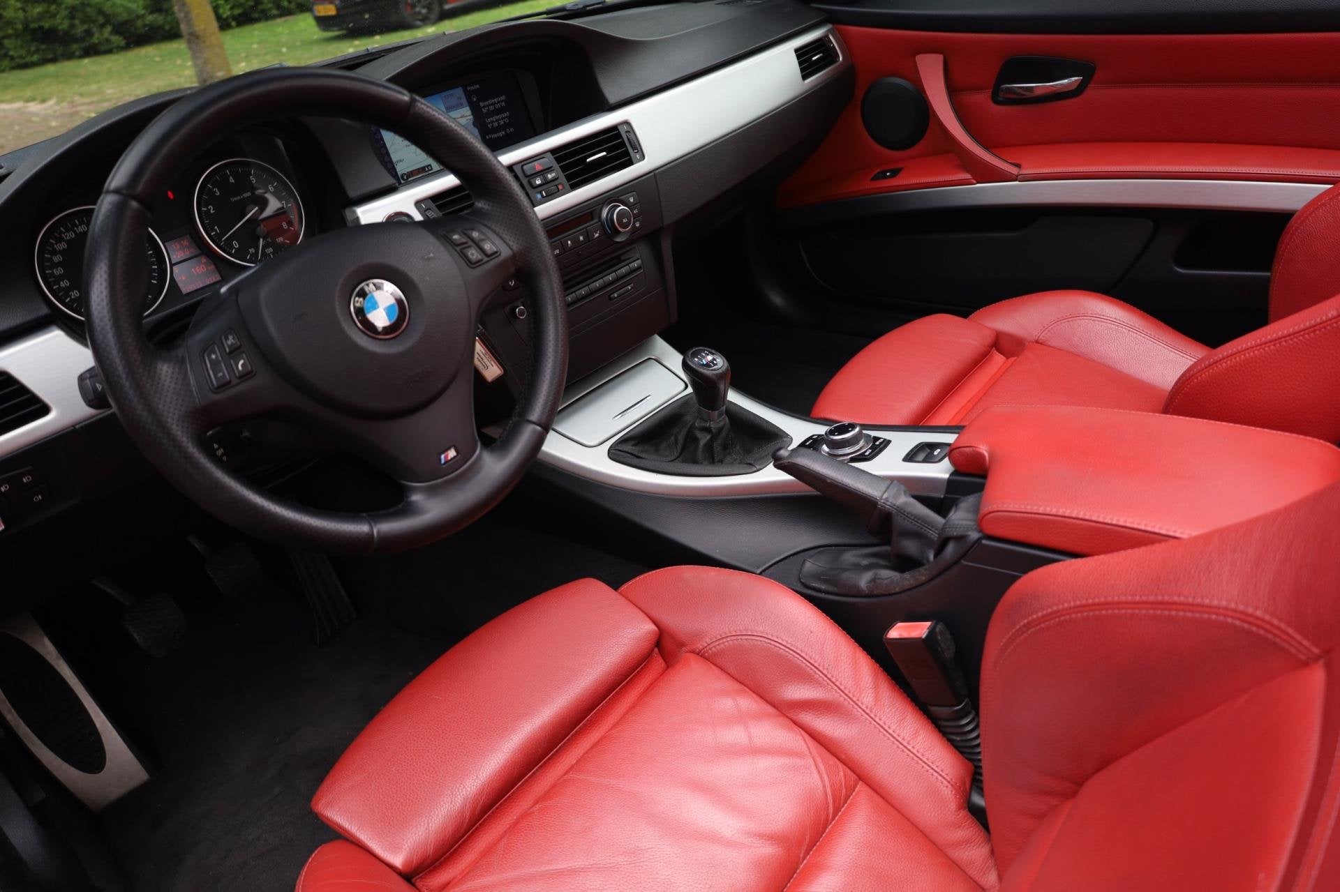 BMW 3-serie Cabrio 325i Exclusive HANDGESCHAKELD | M-Pakket, 13 km/l, Achterwielaandrijving, Gebruikt, Cabriolet