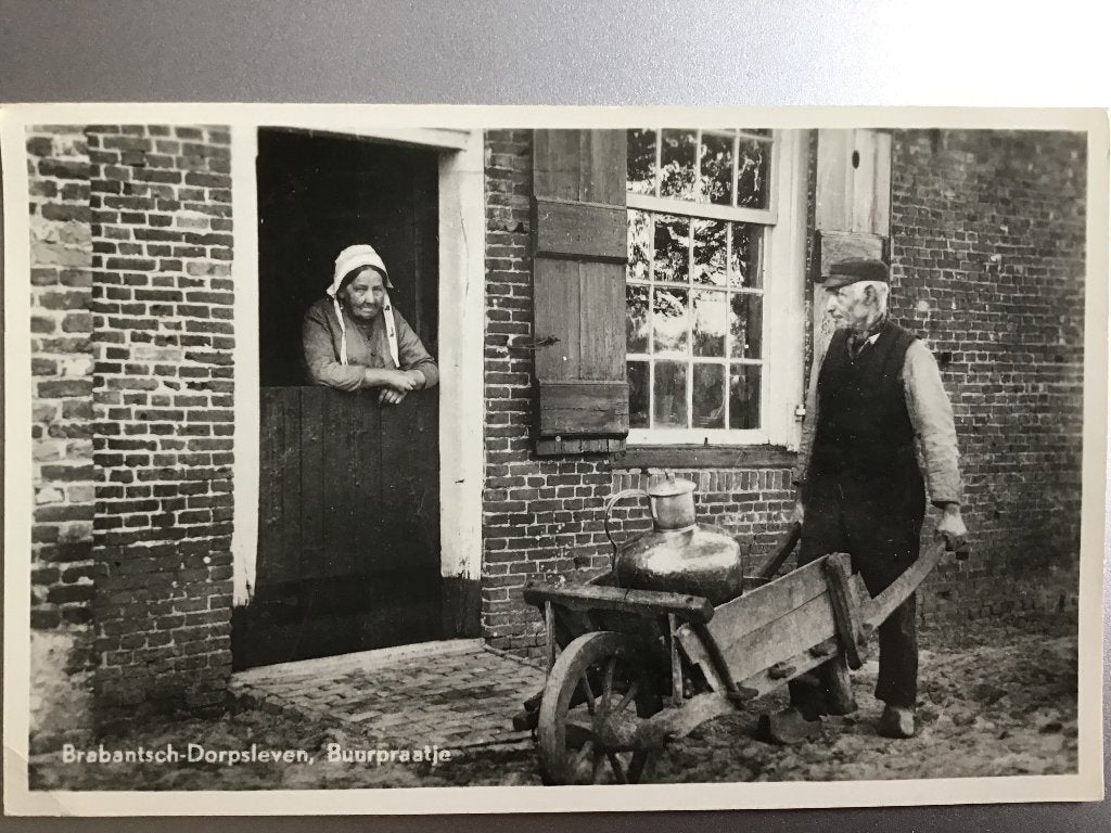 Oude Ansichtkaart Brabantsch Dorpsleven Buurpraatje 1947, Ophalen of Verzenden, 1940 tot 1960, Gelopen, Noord-Brabant