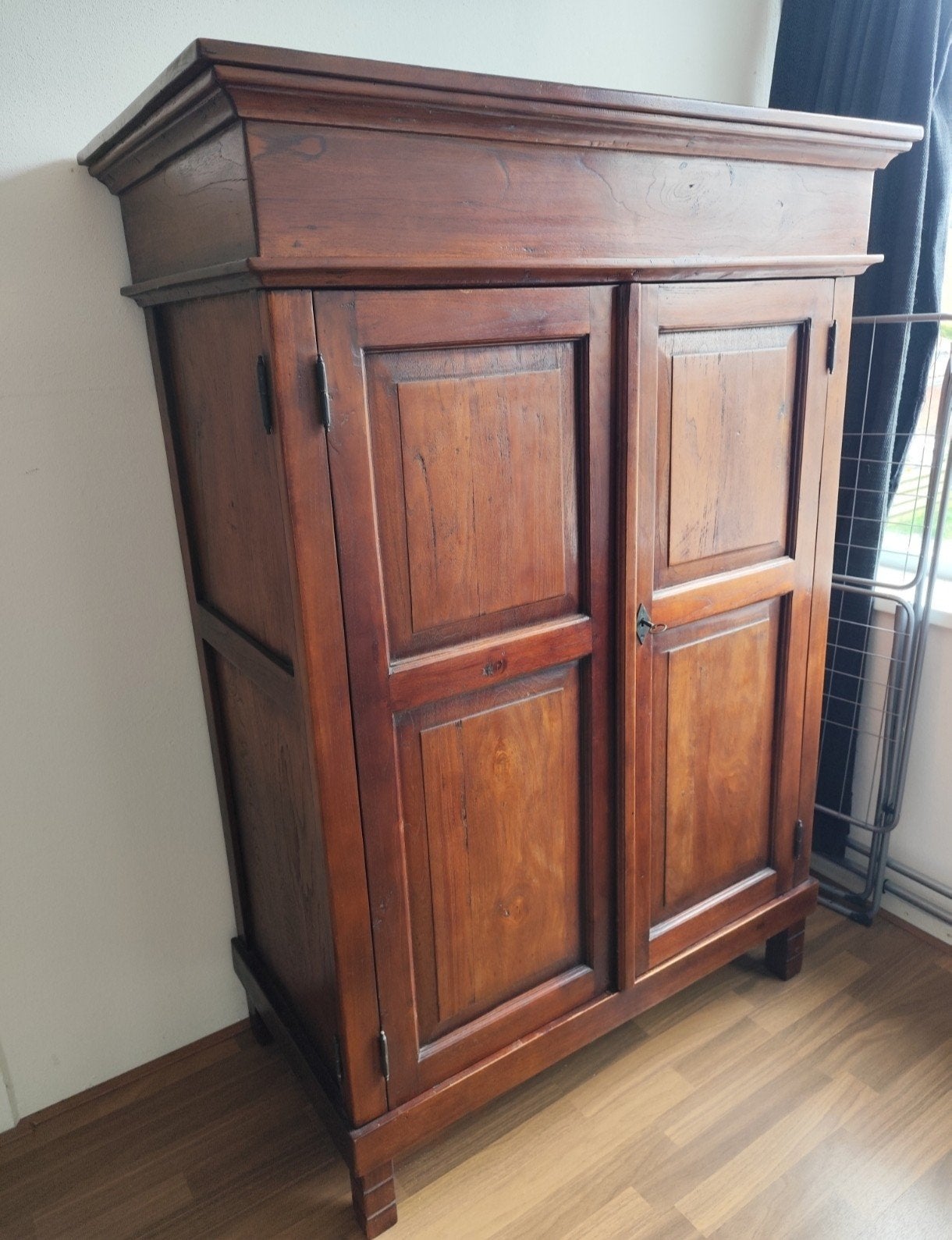 Robuuste houten kast / secretaire - Anteak Collection, Ophalen