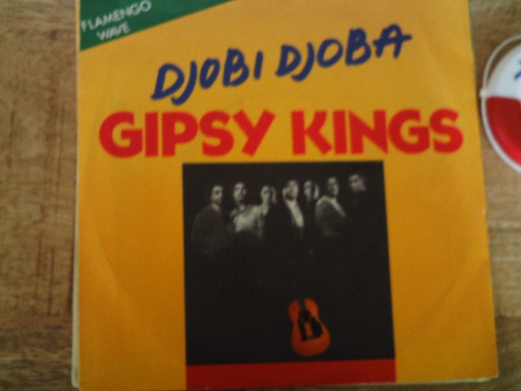 Gipsy Kings - Djobi Djoba // moorea  (Vinyl Single)  27s, Cd's en Dvd's, Latin en Salsa, 7 inch, Ophalen of Verzenden, Zo goed als nieuw