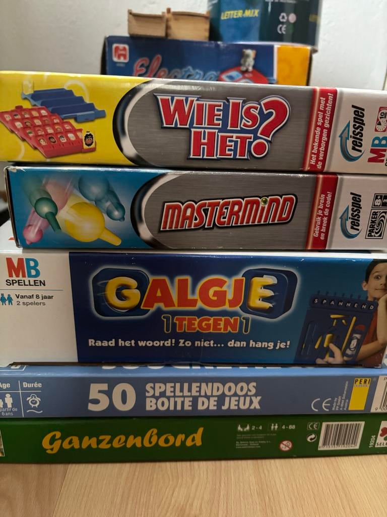 Diverse bord- en gezelschapsspellen (retro en modern), Vijf spelers of meer, Ophalen, Gebruikt
