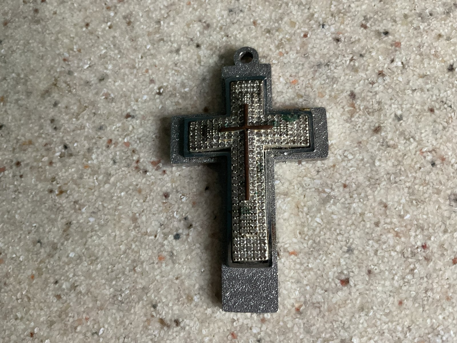 Vintage metalen kruisje, Ophalen of Verzenden, Gebruikt, Christendom | Katholiek