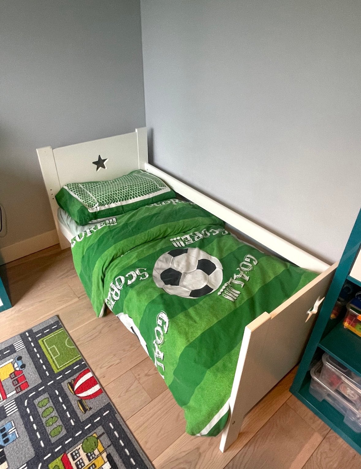 Leuk peuterbed/kinderbed 160x70cm met toebehoren, Ophalen, Gebruikt, 70 tot 85 cm, 140 tot 160 cm